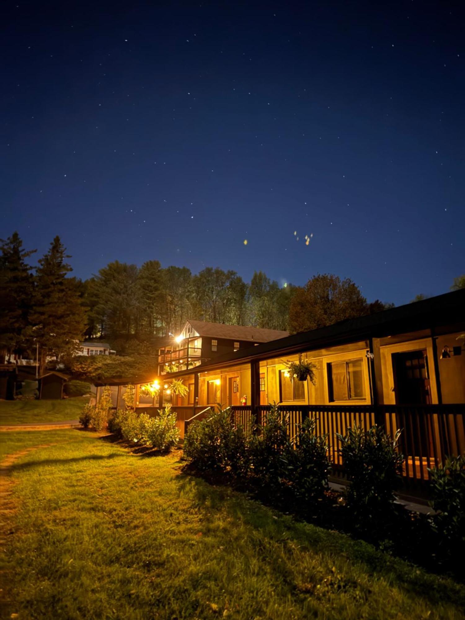 קטסקיל Willow Pond Motel מראה חיצוני תמונה